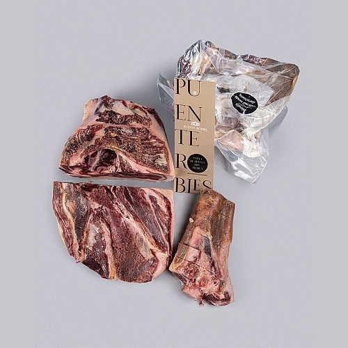 100% SPALLA IBERICA ALIMENTATA A GHIANDE (DISOSSATA)