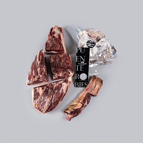 50% PROSCIUTTO DI CAMPAGNA IBERICO (DISOSSATO)