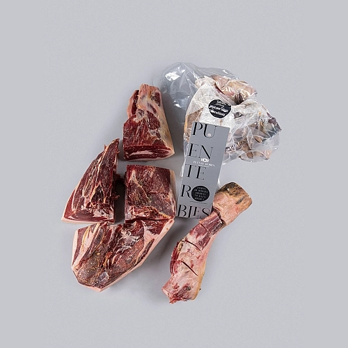 75% PROSCIUTTO IBERICO ALIMENTATO A GHIANDE DELLA RAZZA IBERICA (DISOSSATO)