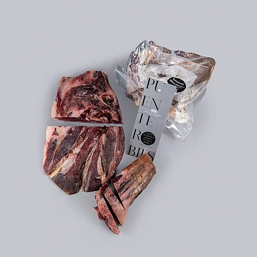 75% SPALLA IBERICA ALIMENTATA A GHIANDE (DISOSSATA)